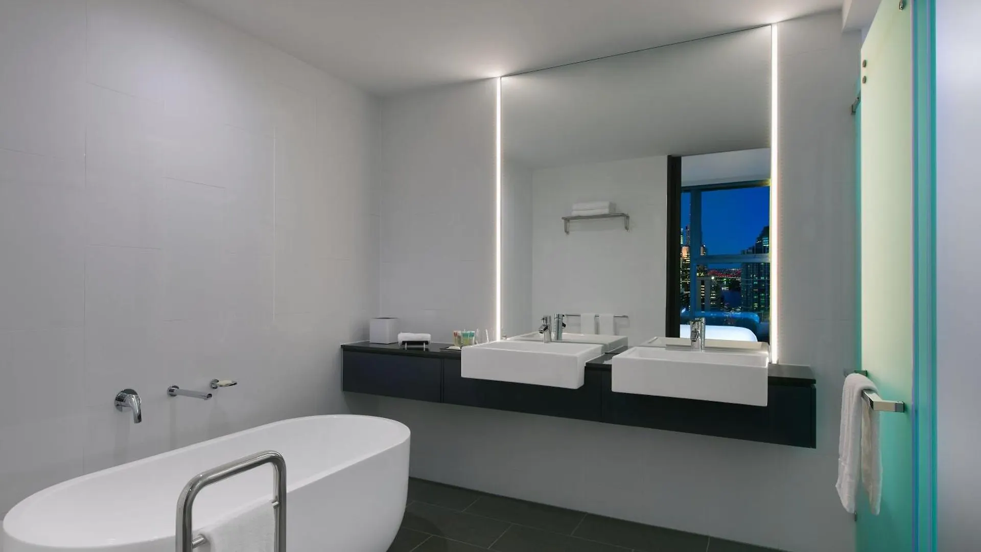 Four Points By Sheraton Brisbane Hotel