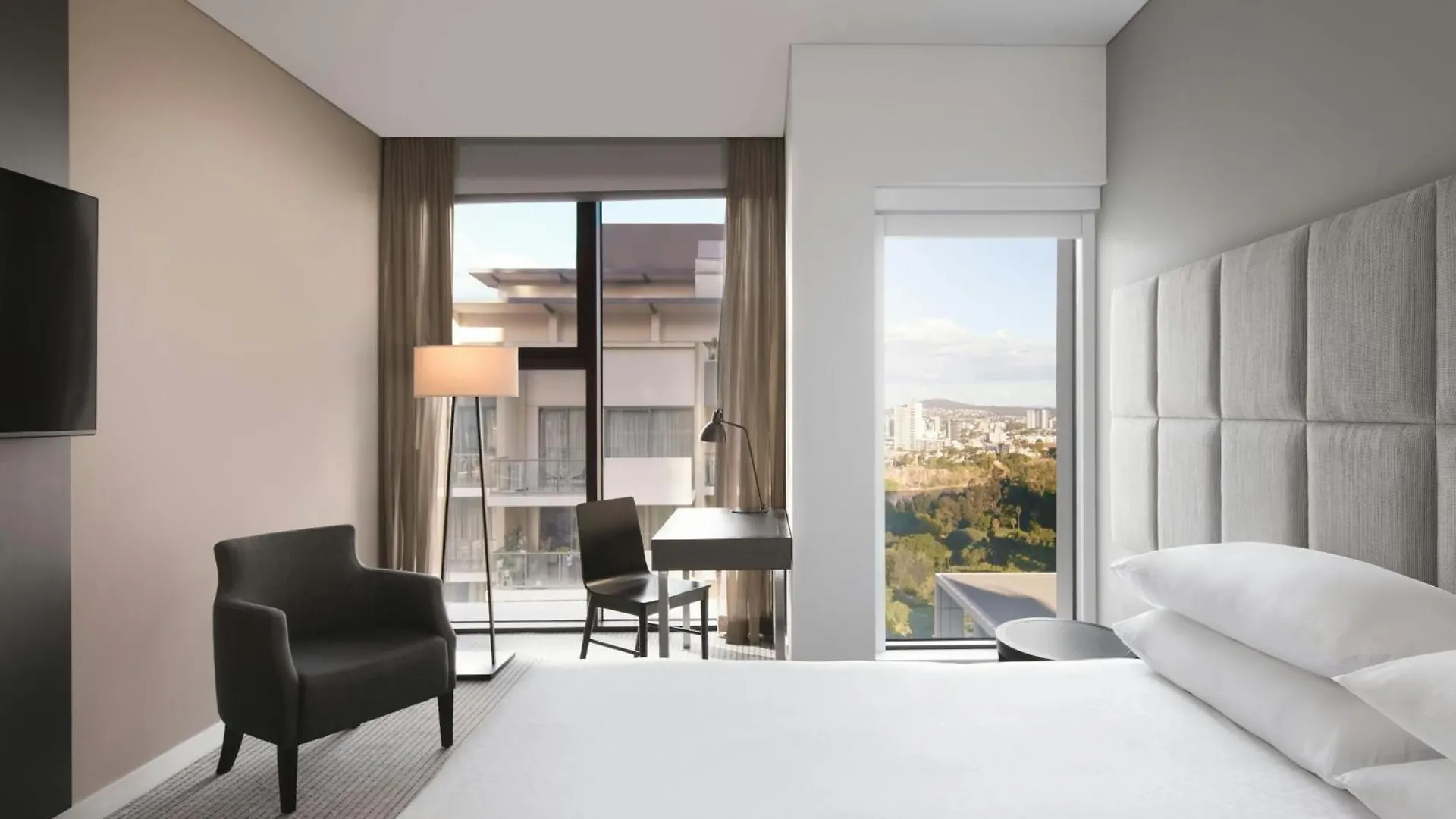 Four Points By Sheraton Brisbane Australia